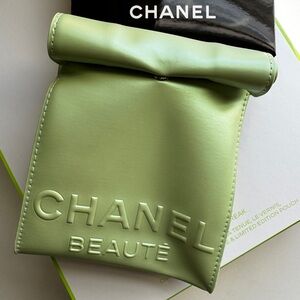 CHANEL Black/Green Limited Edition Pouch